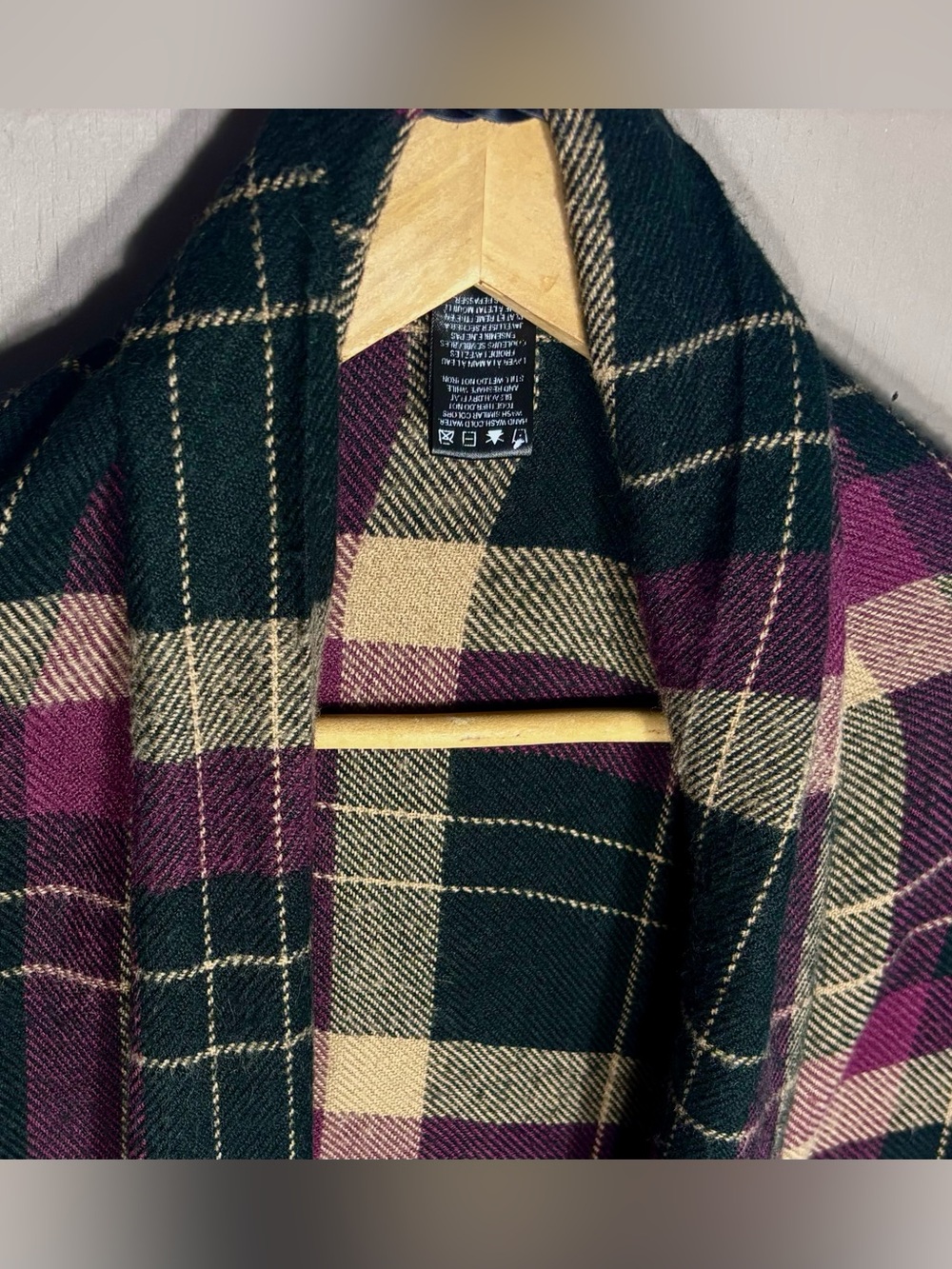 RW&CO. Plaid Flannel Poncho - Picture 4 of 10